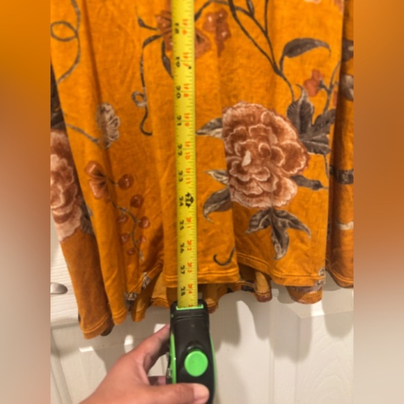 Soft Surroundings Etana Mustard Yellow Floral Embroidered Tunic Top Size 1x - Picture 7 of 8